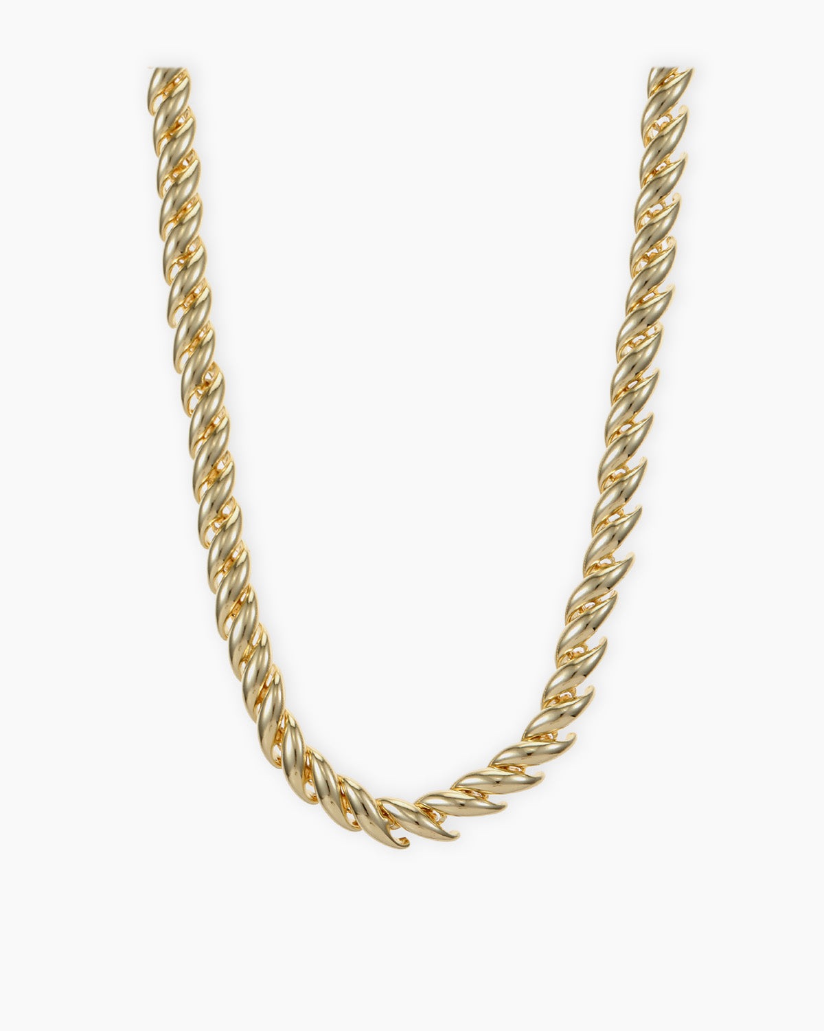 Twisted Link Chain Necklace