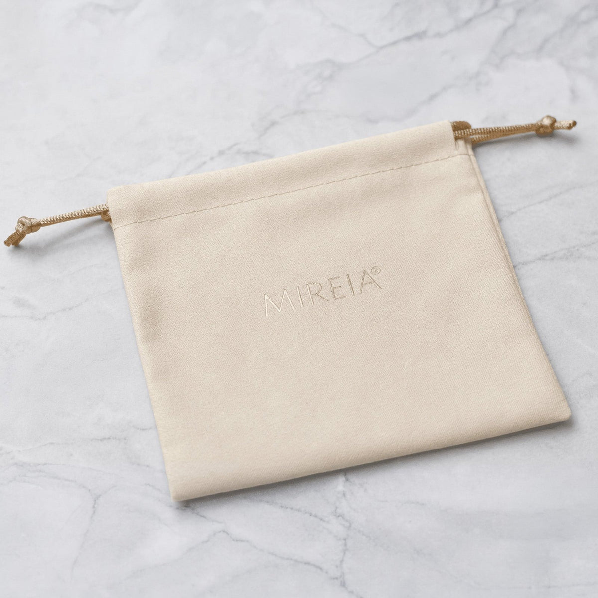 Graduated Pearl Drop Earrings